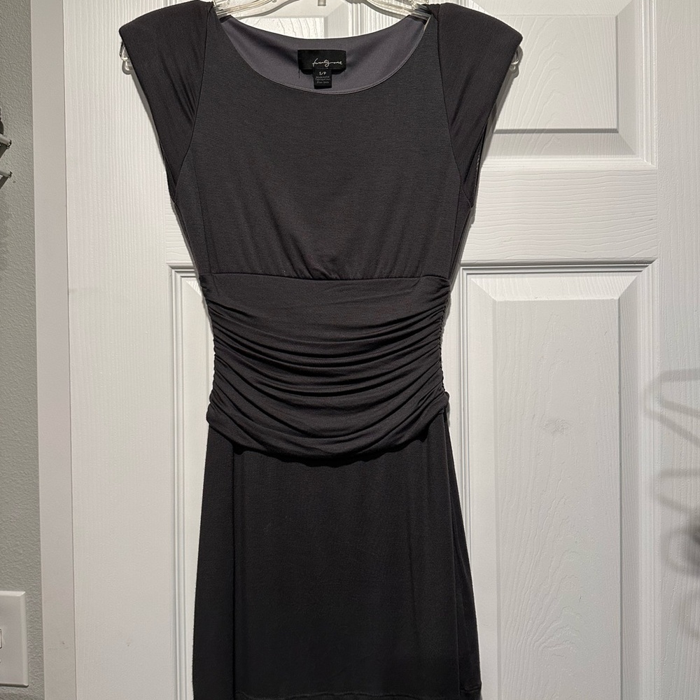 Elegant Black Cap Sleeve Dress